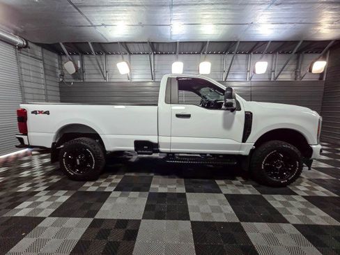Used 2023 Ford F350 XL w/ STX Appearance Package AWD/4WD image 9