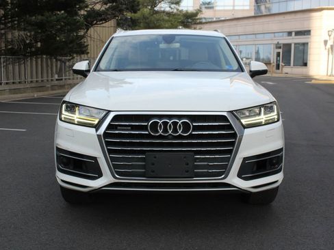 Used 2017 Audi Q7 3.0T Premium Plus image 3