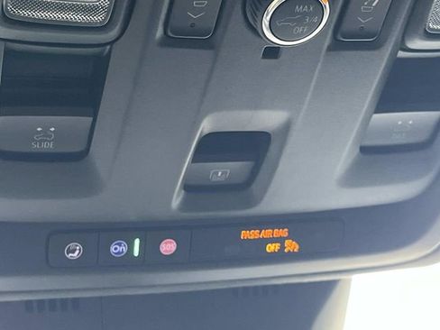 Used 2023 Cadillac Escalade ESV Sport Platinum image 51