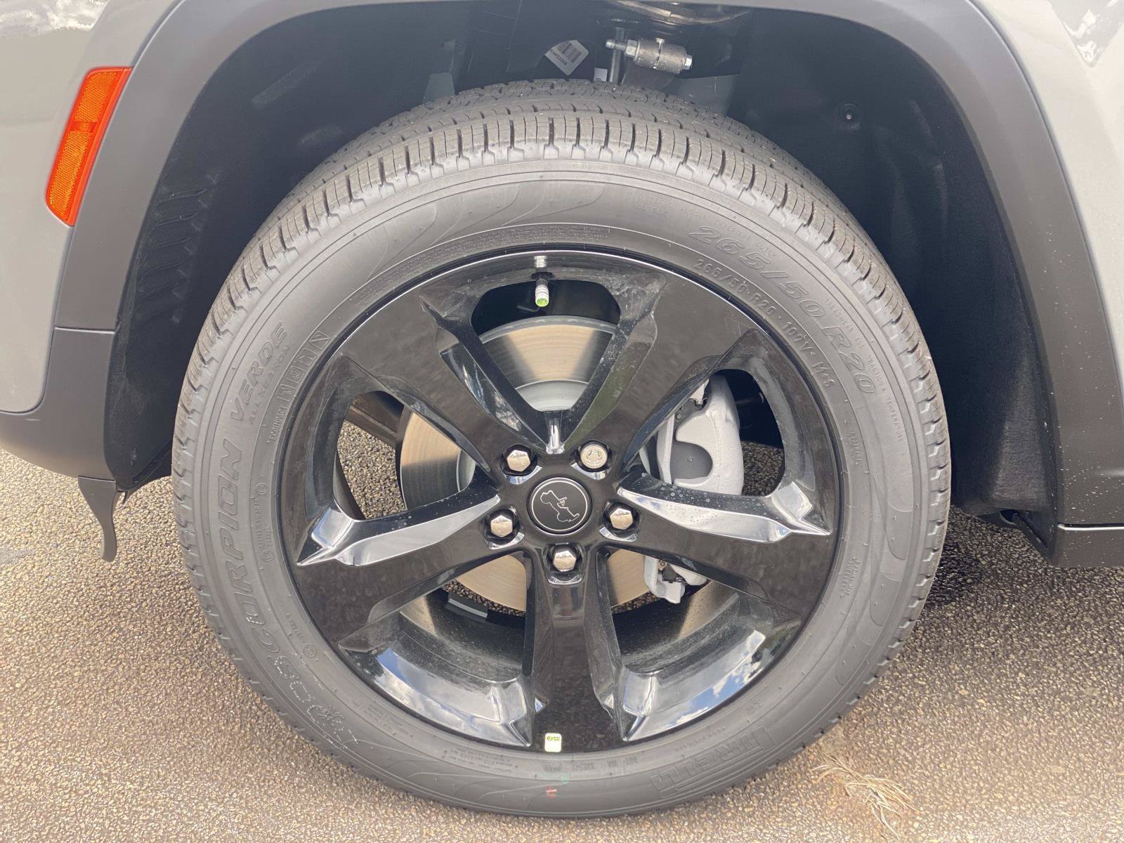 New 2027 Jeep Grand Cherokee Limited AWD/4WD image 7