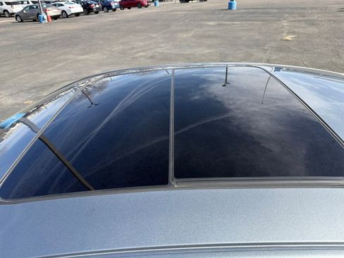 Used 2023 Chevrolet Malibu LT image 19