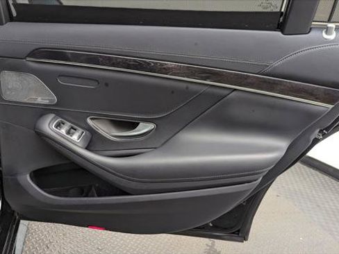 Used 2019 Mercedes-Benz S 450 Sedan image 21