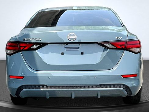 Used 2024 Nissan Sentra SV FWD image 4