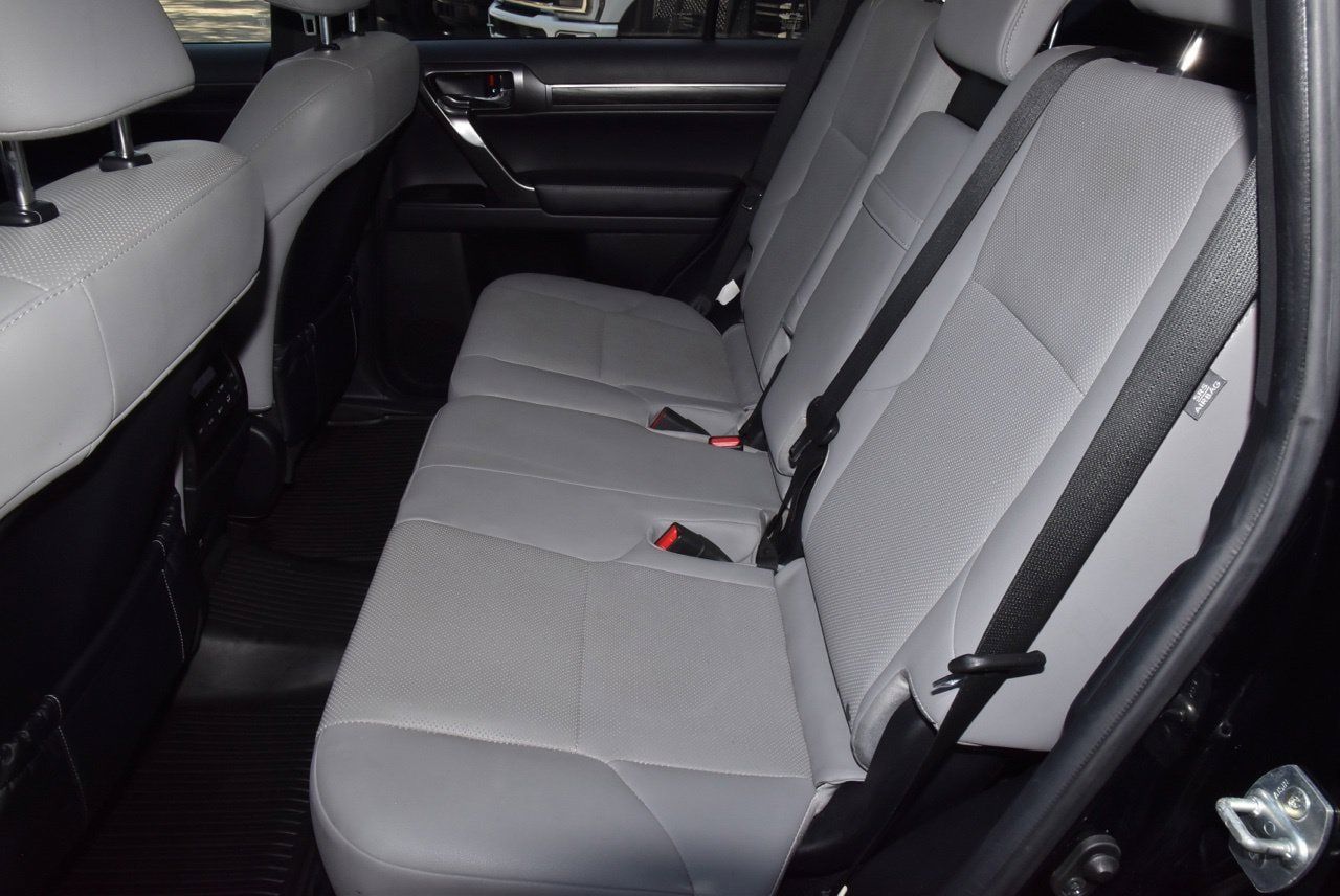 Used 2023 Lexus GX 460 w/ Black Line Special Edition AWD/4WD image 14