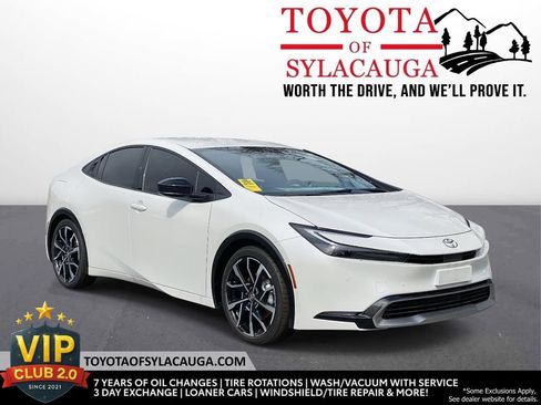 New 2026 Toyota Prius Plug-In Hybrid FWD image 1