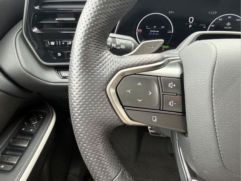 Certified 2025 Lexus TX 500h AWD w/ Technology Package image 13