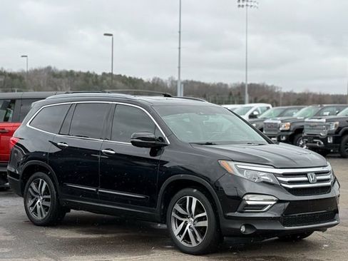 Used 2016 Honda Pilot Elite image 38