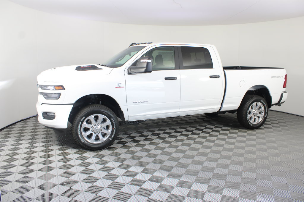 New 2027 RAM 2500 Big Horn AWD/4WD image 2