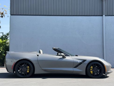 Used 2016 Chevrolet Corvette Stingray Convertible w/ 2LT Preferred Equipment Group image 9