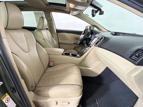 Used 2014 Toyota Venza Limited w/ Tow Prep Package image 31