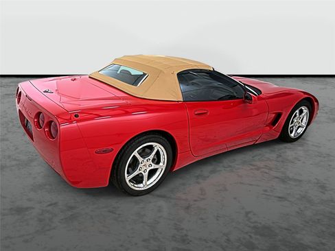 Used 2003 Chevrolet Corvette Base w/ Preferred Equipment Group1 image 4