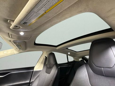 Used 2014 Tesla Model S 60 image 31
