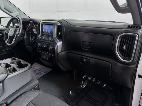 Used 2020 Chevrolet Silverado 1500 LT w/ Convenience Package AWD/4WD image 26