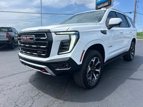 Used 2025 GMC Yukon AT4 w/ AT4 Premium Plus Package AWD/4WD image 1