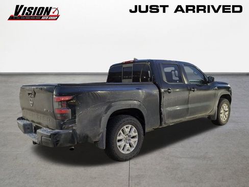 Used 2022 Nissan Frontier SV w/ Technology Package image 5