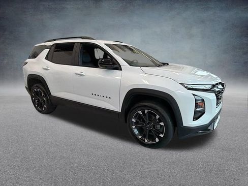 New 2026 Chevrolet Equinox RS w/ LPO, Floor Liner Package image 5