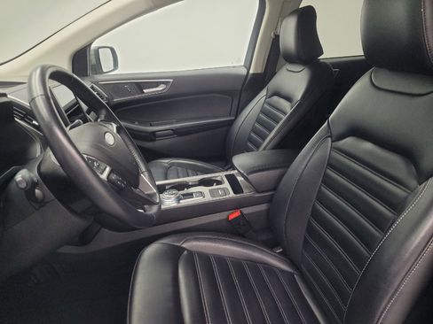 Used 2023 Ford Edge SEL image 17