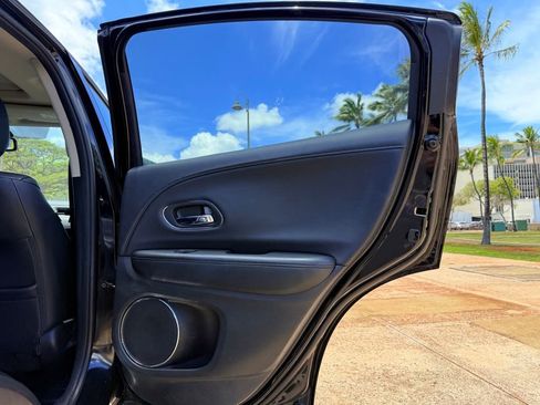 Used 2016 Honda HR-V EX-L image 16