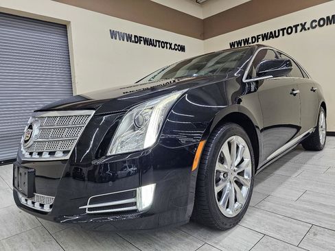 Used 2013 Cadillac XTS Premium FWD image 2