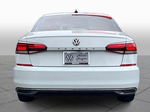 Used 2020 Volkswagen Passat 2.0T S image 4