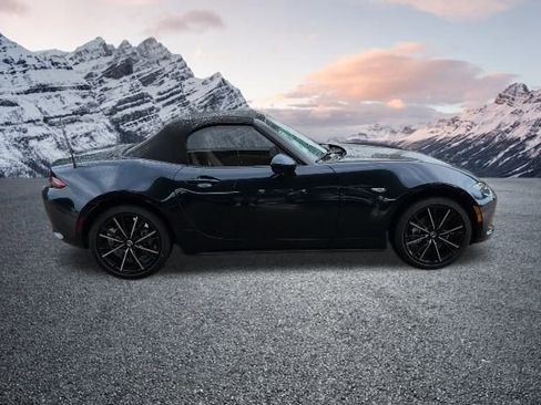 New 2025 MAZDA MX-5 Miata Grand Touring image 4