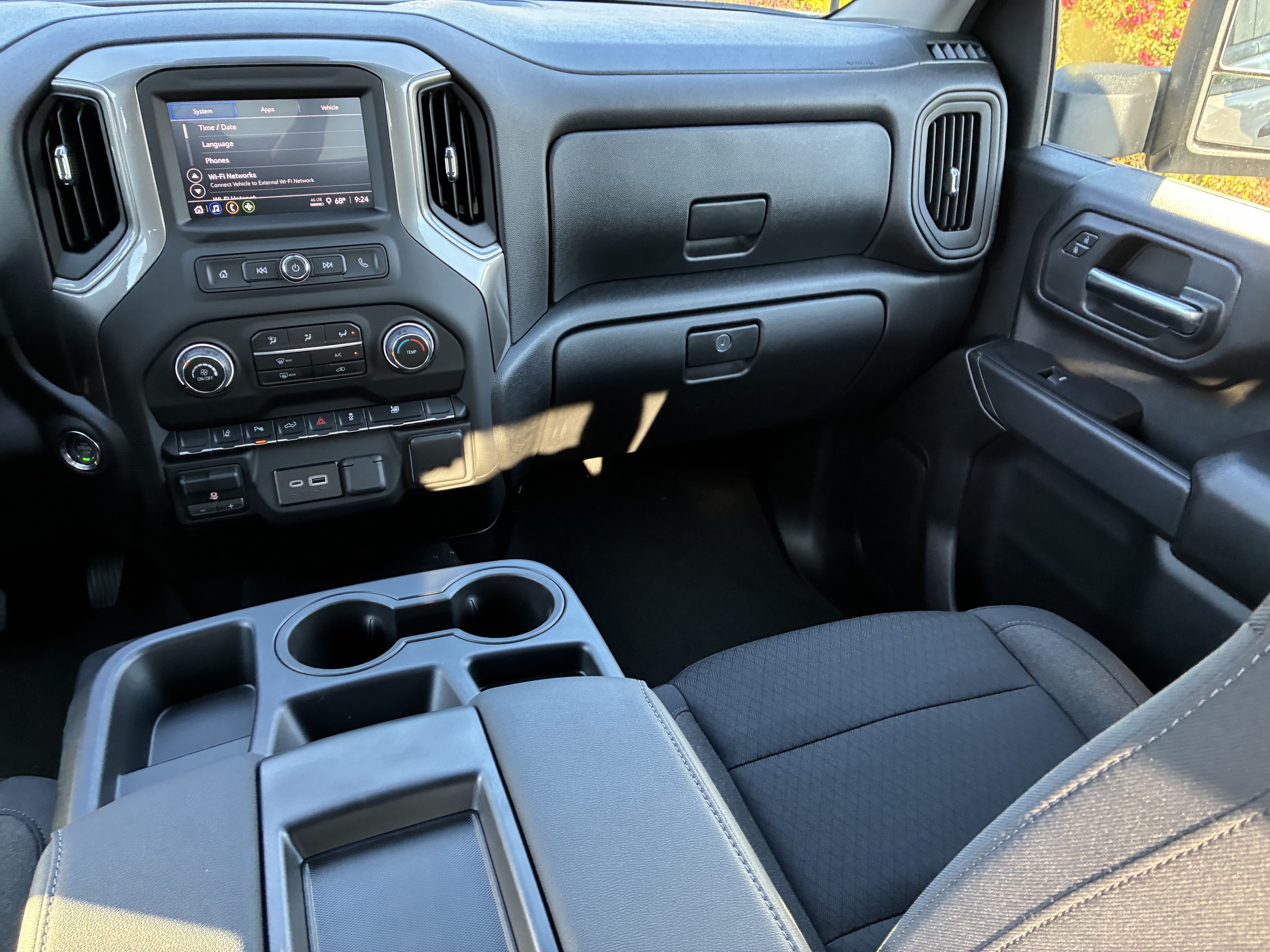 New 2026 Chevrolet Silverado 2500 Custom w/ Custom Value Package AWD/4WD image 21