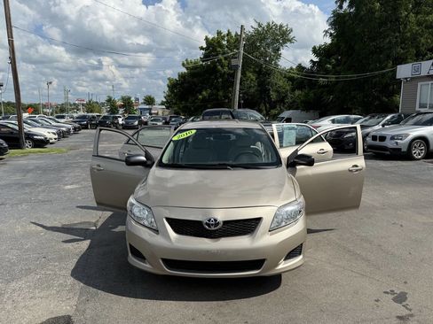 Used 2010 Toyota Corolla LE image 20