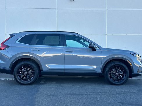 Used 2025 Honda CR-V Sport-L image 2