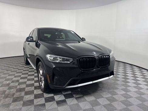 Certified 2022 BMW X4 xDrive30i w/ Parking Assistance Package image 3