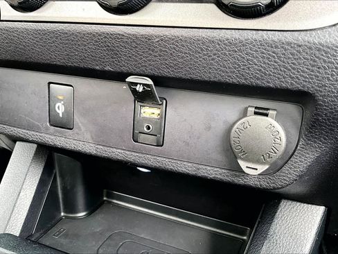 Used 2017 Toyota Tacoma TRD Off-Road w/ Tow Package RWD image 35