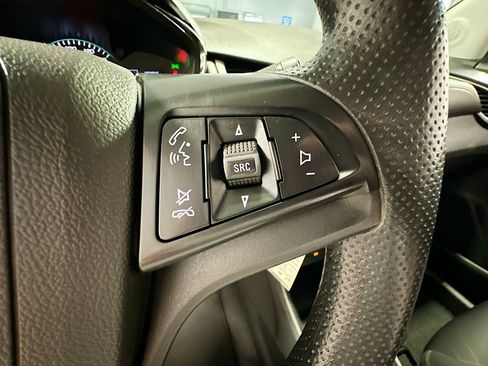 Used 2019 Chevrolet Trax LT FWD image 36