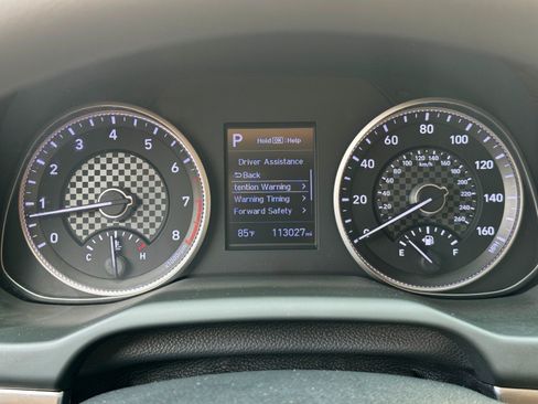 Used 2020 Hyundai Elantra SEL FWD image 17