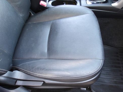 Used 2015 Subaru Forester 2.0XT Touring w/ Eyesight & Navigation System AWD/4WD image 19