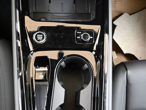 New 2026 Audi Q3 quattro 2.0T AWD/4WD image 34