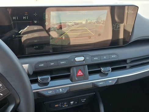 New 2025 Kia K4 EX FWD image 14