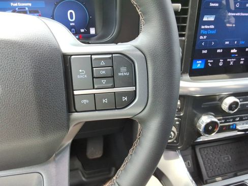 Used 2025 Ford F150 Lariat w/ Equipment Group 502A High AWD/4WD image 28