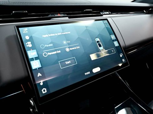 Used 2024 Land Rover Range Rover Sport Dynamic SE AWD/4WD image 75