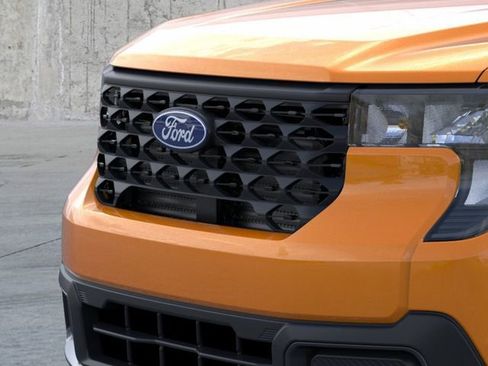 New 2026 Ford Maverick XLT image 18