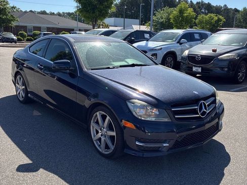Used 2014 Mercedes-Benz C 250 Coupe image 4