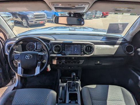 Used 2022 Toyota Tacoma SR5 w/ Technology Package AWD/4WD image 21