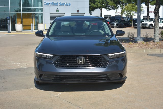 Used 2023 Honda Accord EX image 2