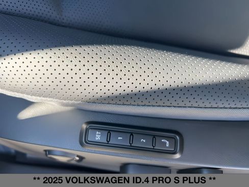 New 2025 Volkswagen ID.4 Pro S Plus image 19