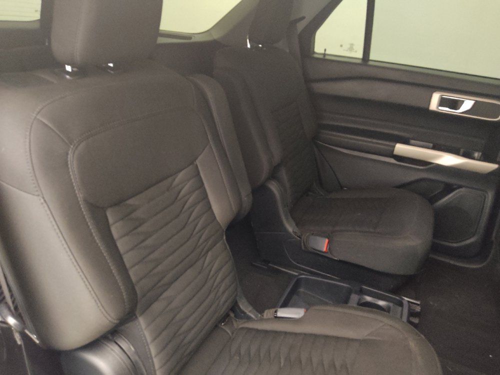 Used 2021 Ford Explorer XLT RWD image 19