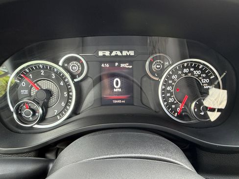 Used 2025 RAM 1500 Big Horn AWD/4WD image 22