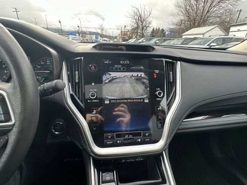 Used 2024 Subaru Outback Limited image 14