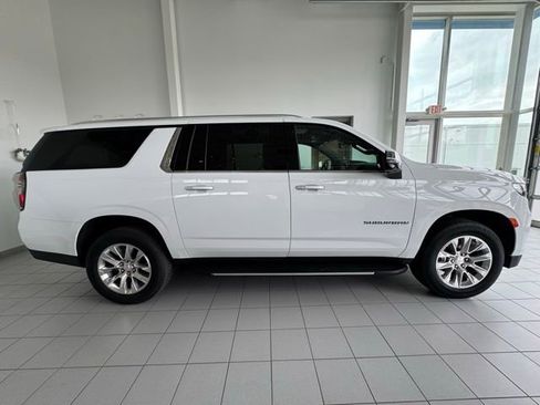 Certified 2024 Chevrolet Suburban Premier w/ Premium Package AWD/4WD image 37