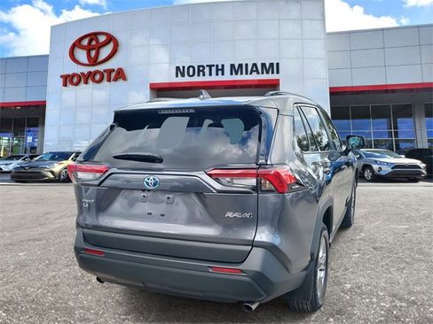 Used 2024 Toyota RAV4 LE image 4