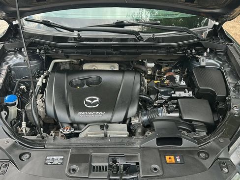 Used 2016 MAZDA CX-5 Touring w/ Bose/Moonroof Package FWD image 9
