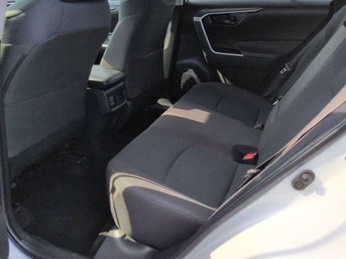 Used 2024 Toyota RAV4 LE AWD/4WD image 16