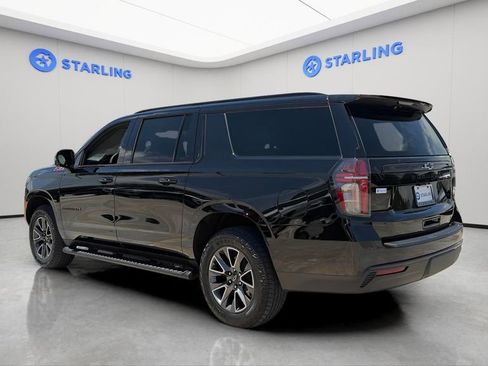 Certified 2024 Chevrolet Suburban Z71 w/ Luxury Package AWD/4WD image 5